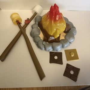 Disney  Campfire S'mores Play Set 8 Pieces Not Complete Light-Up Makes Noise